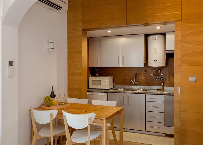 Stylish Hideaway In Heart Of 公寓 卡斯凯什